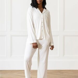 Cozy Earth Long Sleeve Bamboo Pajama Set Size S White